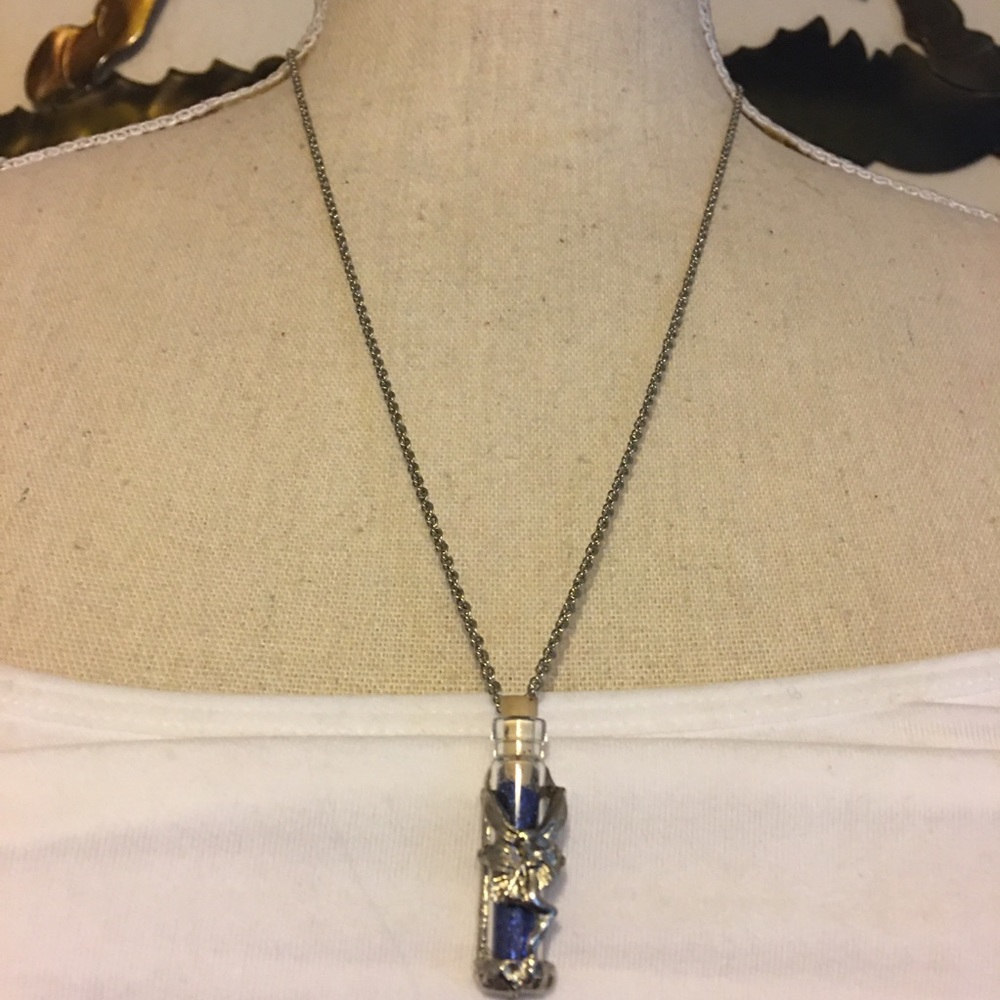 Fairy dust bottle with cork on twisted rope chain